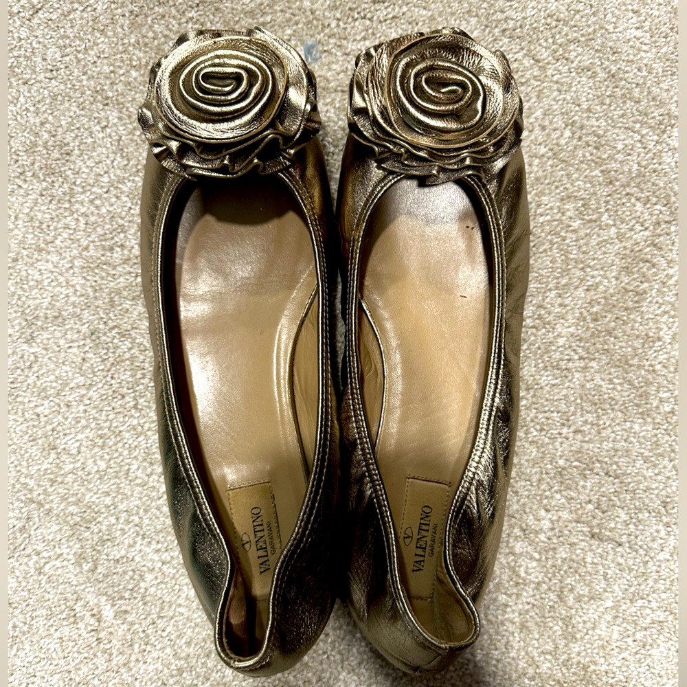 Valentino Flats - 40